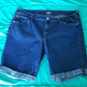 Size 14 Old Navy Bermuda Shorts